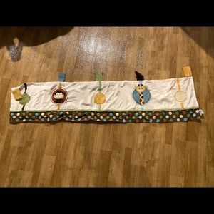 Nojo Baby Beige & Brown Animal (Monkey, Giraffe) Nursery Window Valence